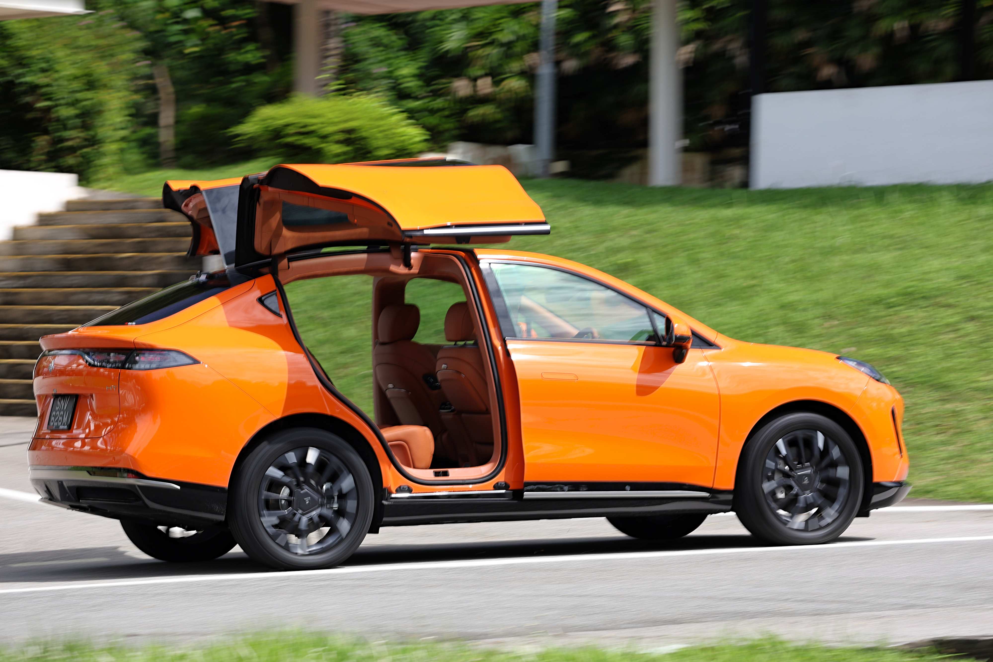 mReview: Hyptec HT Luxury – Worth The Hype | Articles | Motorist Singapore