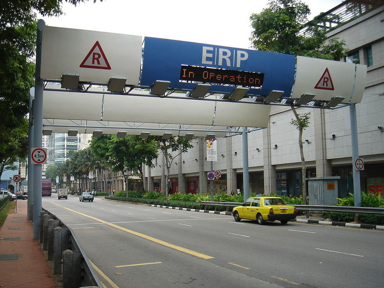 Motorist Singaporean Drivers Hate 2