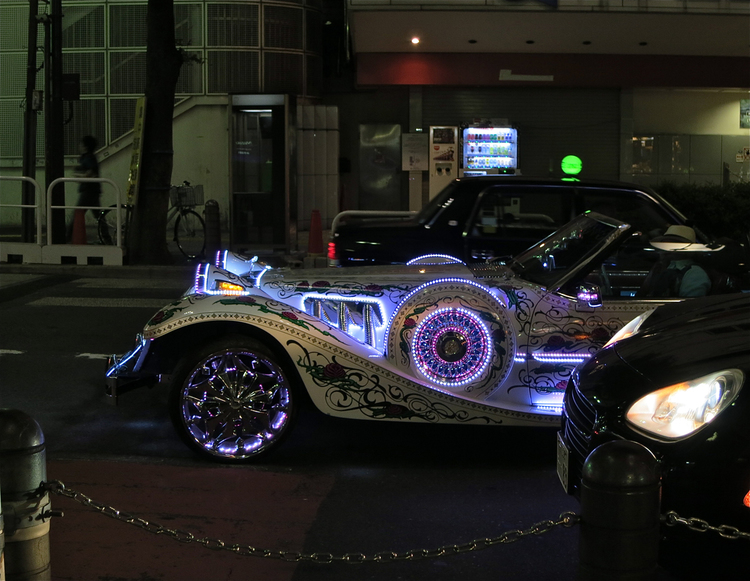 Flashy Car