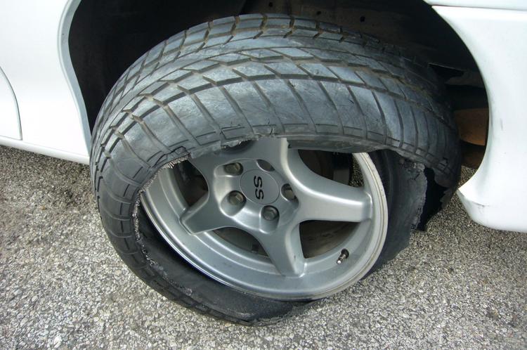 Blowout 7 17 09 018 tyre