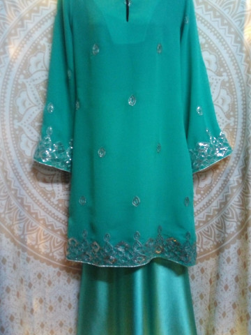 TP-268003 Baju Kurung Moden