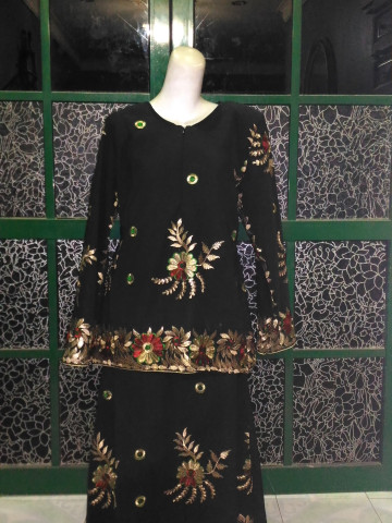 TP-239012 Kurung moden sari