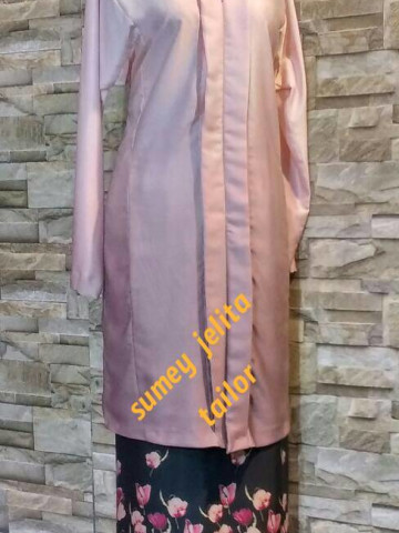 Photo 1 of Baju kebarung TP-247003 Baju kebarung
Kain belah belakang