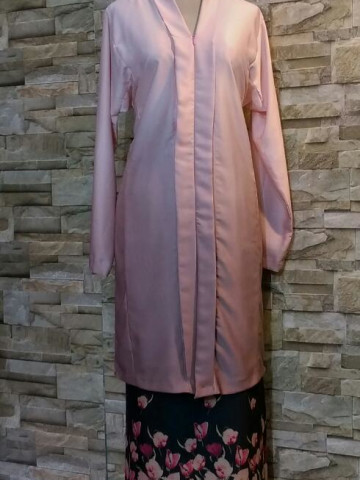 Photo 2 of Baju kebarung TP-247003 Baju kebarung
Kain belah belakang