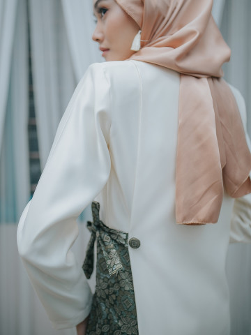 LR-01 Jubah Lunara