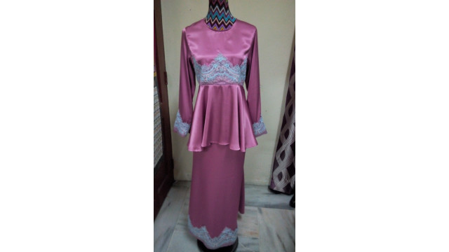 Suzanaism Photo 2 of Tailor-25