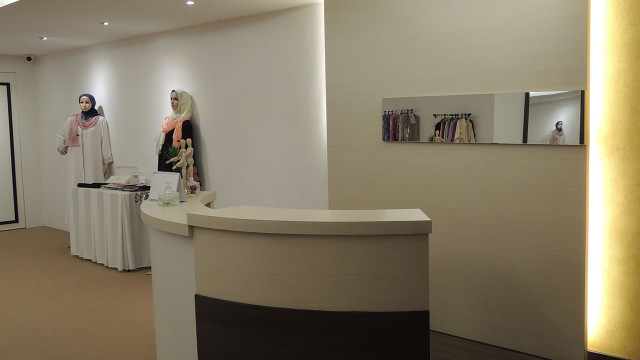 Venyrma Studio Photo 2 of Tailor-568