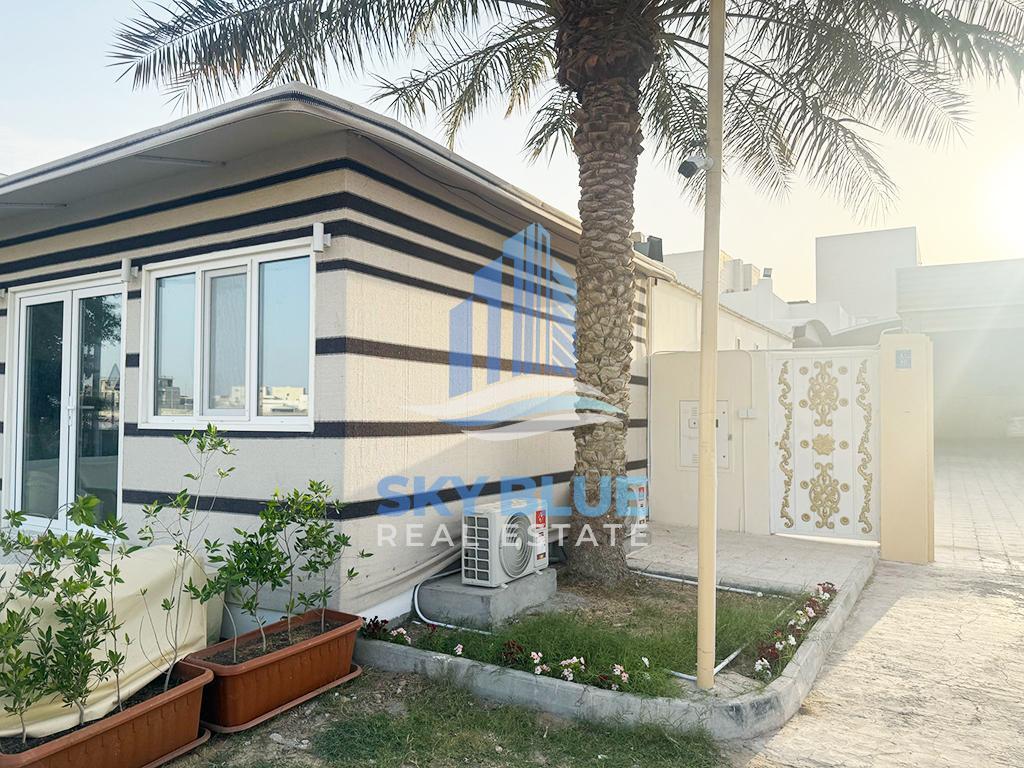 Large Family Home for Sale – 5 Bedrooms + Annexes