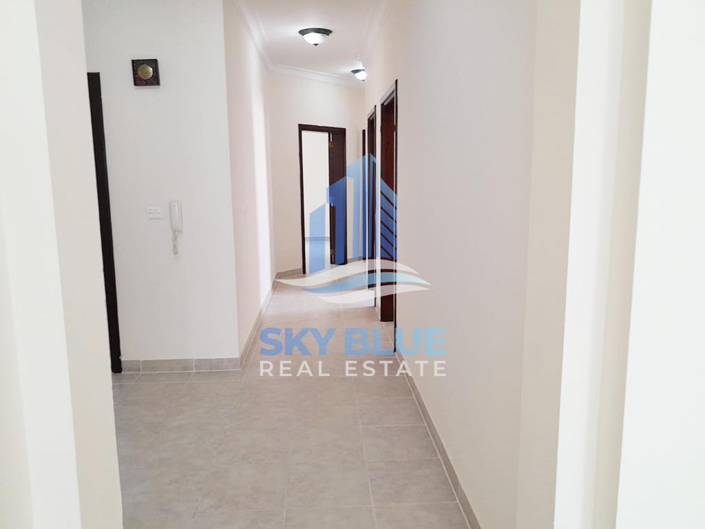 Spacious 3 BHK Apartment with Balcony for Rent