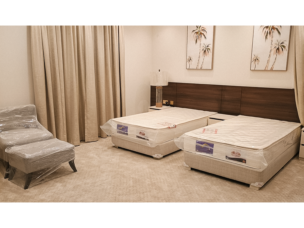 Un-furnished 2 bhk in madina khalifa south