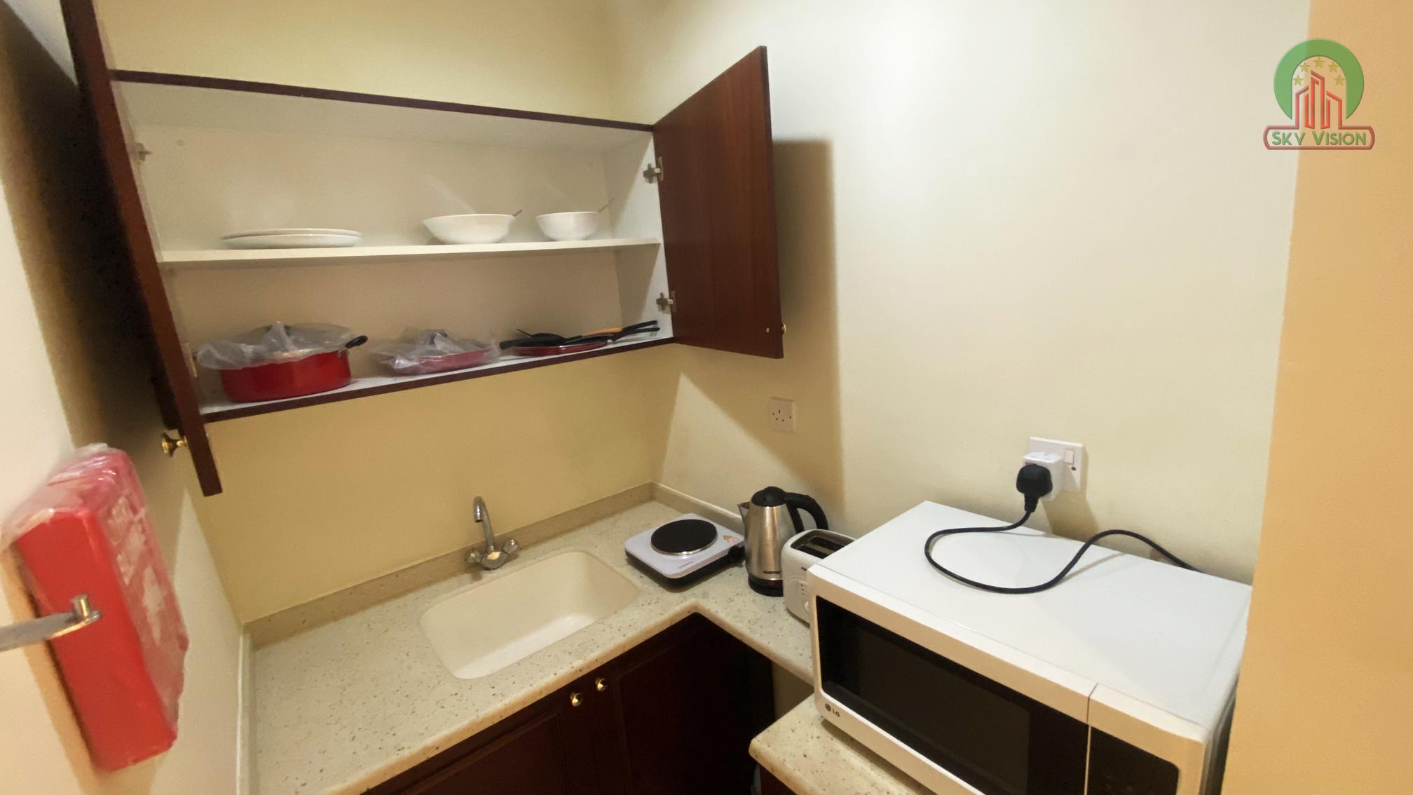 Comfortable Hotel Stay at Majestic Hotel - Hotel Apartments in Old Al Ghanim