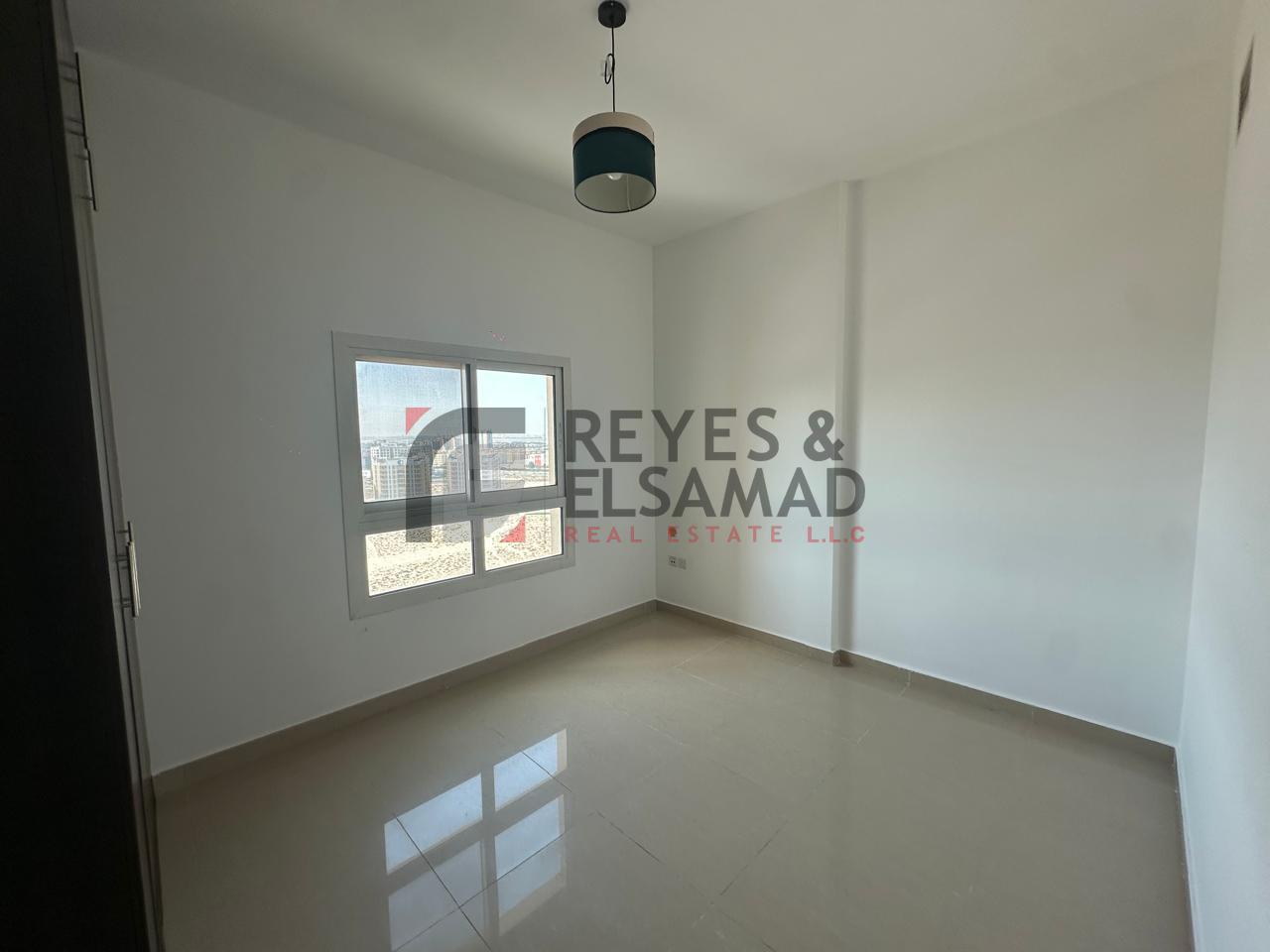 Exclusive I Vacant High Floor | Amazing Location