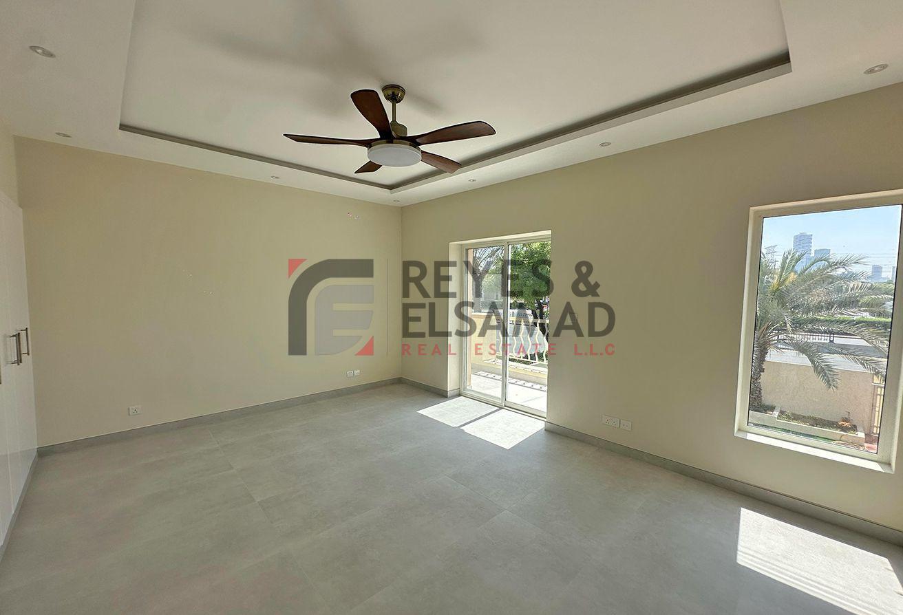 3E I Large Plot I 3Br+Study I Well maintained