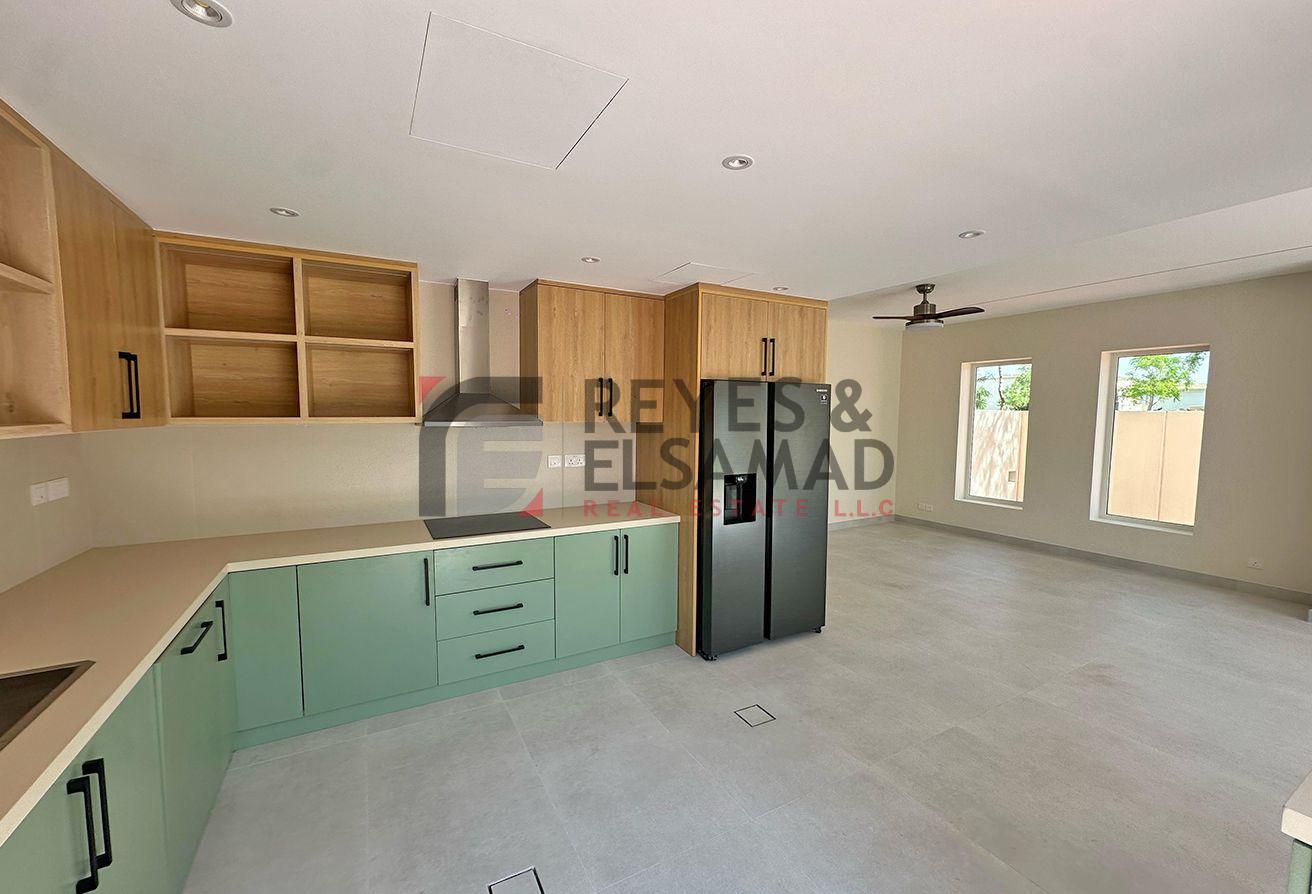 3E I Large Plot I 3Br+Study I Well maintained