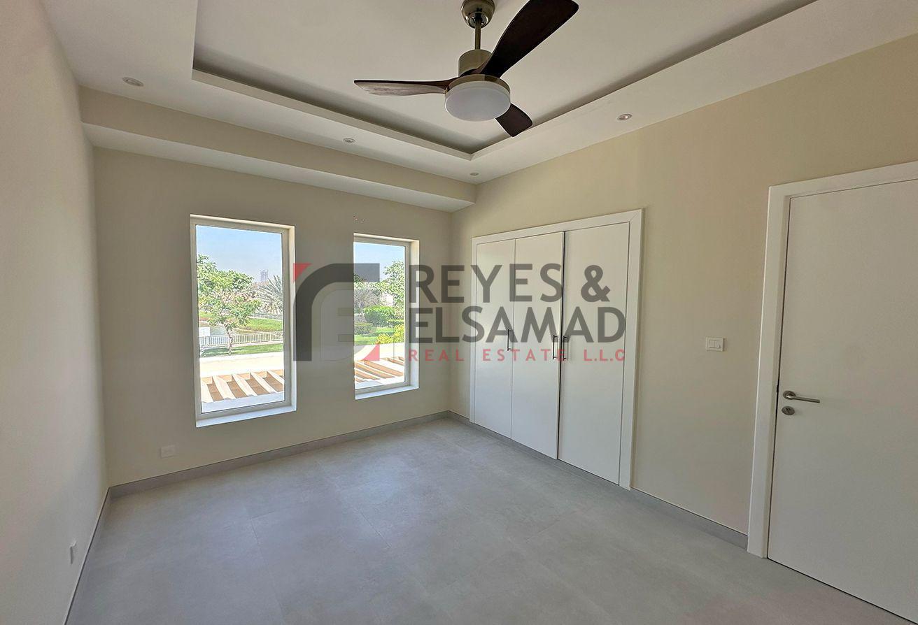 3E I Large Plot I 3Br+Study I Well maintained