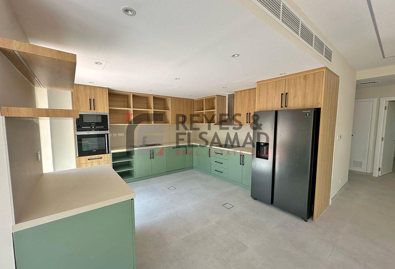 3E I Large Plot I 3Br+Study I Well maintained