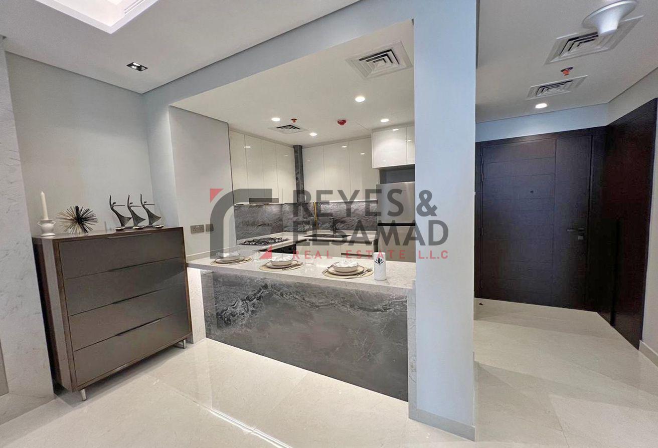 Vacant I Fully Furnished I Prime Location