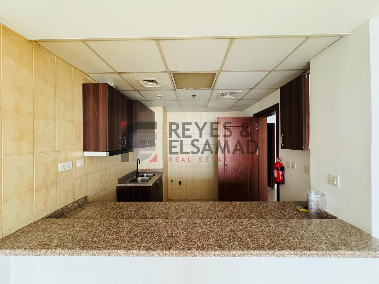 Vacant | Ready to Move | Good Investment