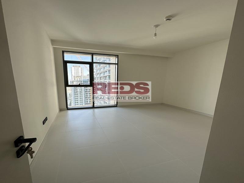 Easy Access to SZR | Persian Gulf | Marina Vista
