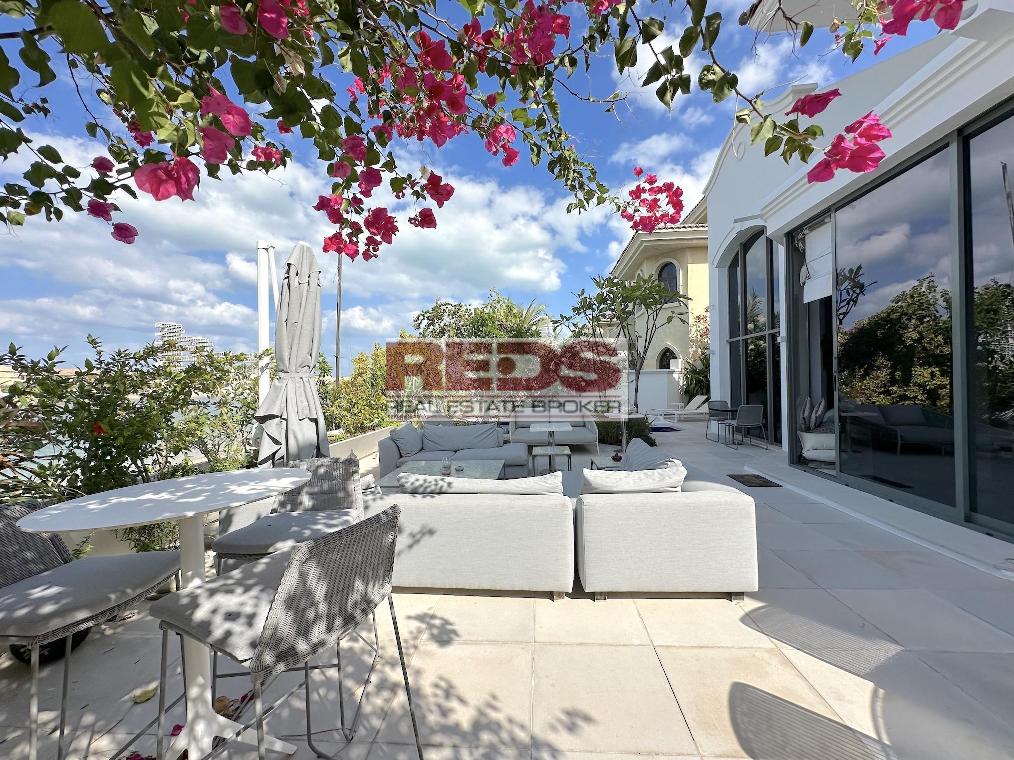 EXTENDED Plot I Renovated Villa I Atlantis View