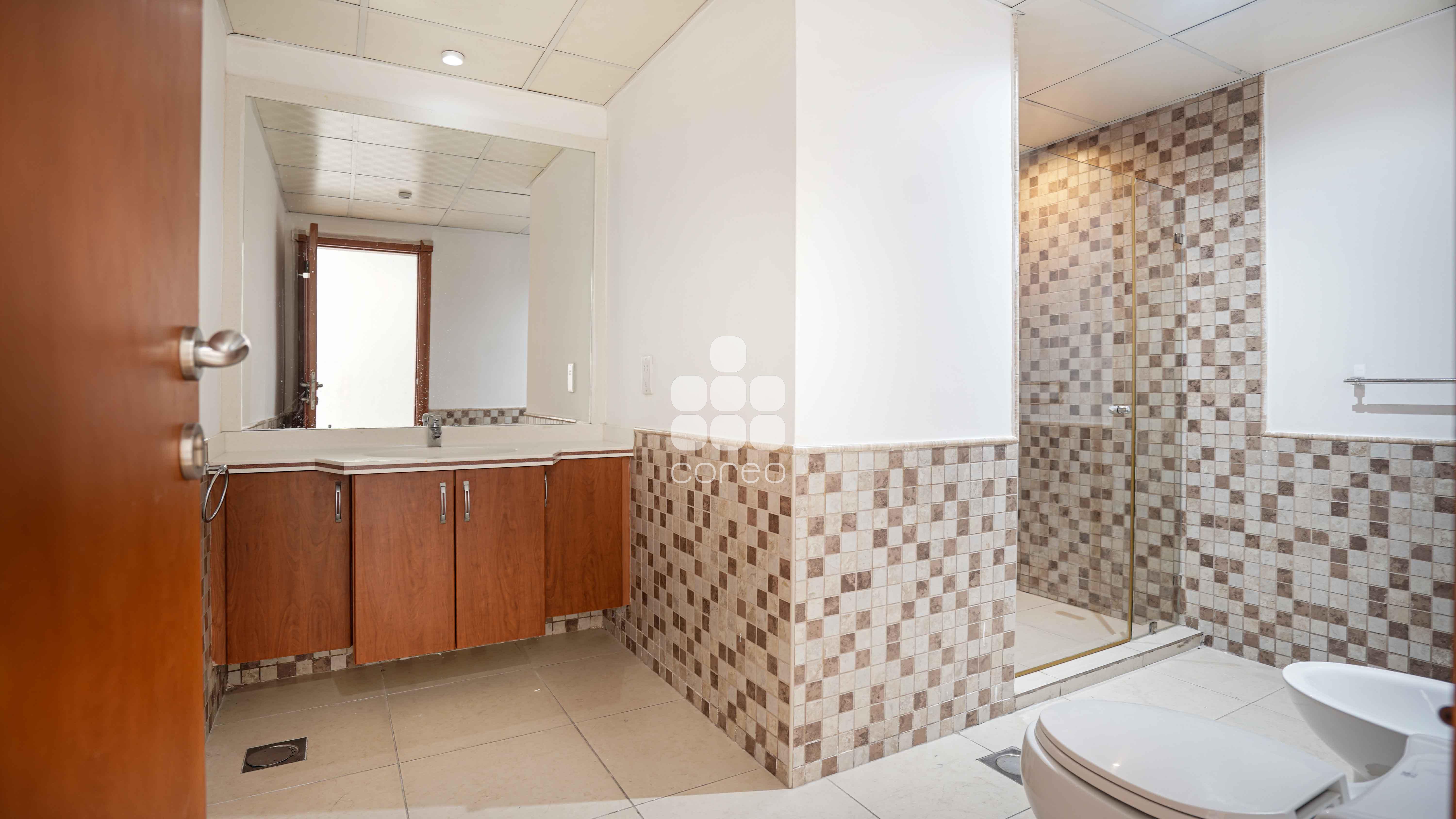 Image of property for rent sale in Qatar apartments villas offices