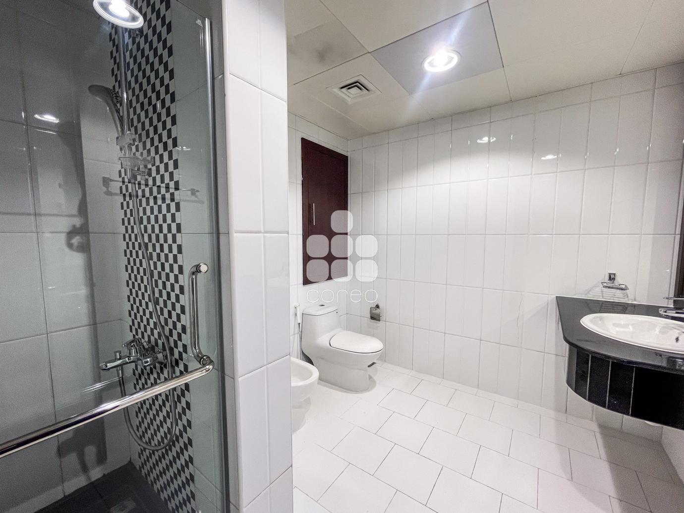 Image of property for rent sale in Qatar apartments villas offices