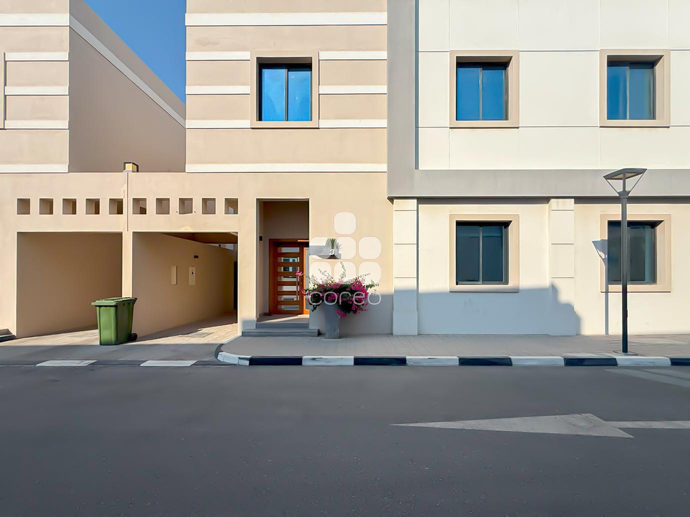 Image of property for rent sale in Qatar apartments villas offices