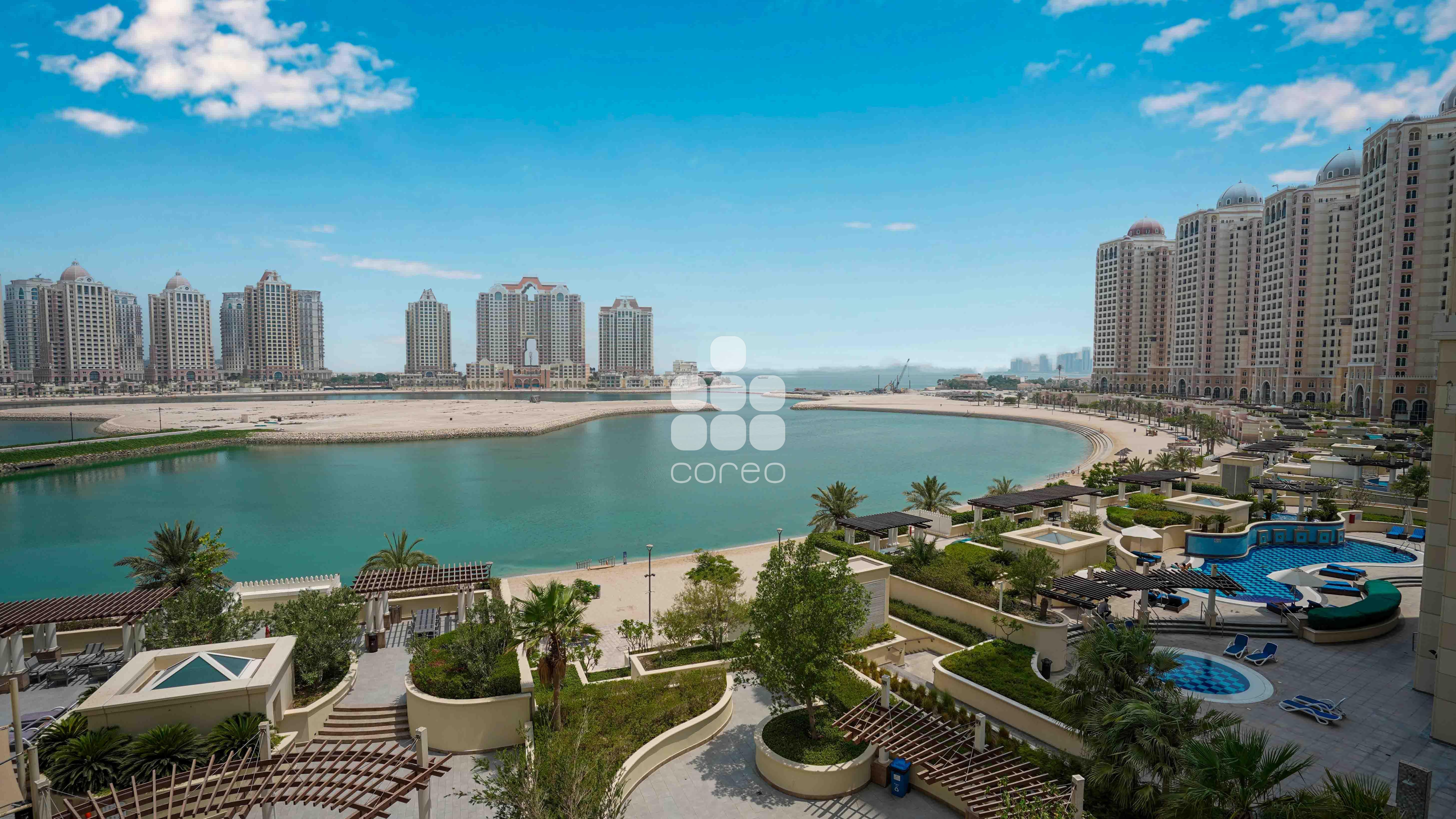 SPACIOUS 3BDR + M |BEACH VIEW | UTILITIES INCLUDED