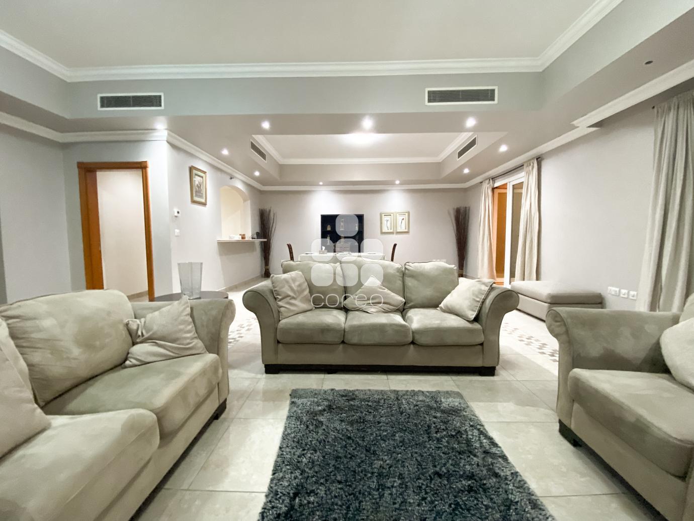 SPACIOUS AND FURNISHED | 2 BR APART |IN THE PEARL