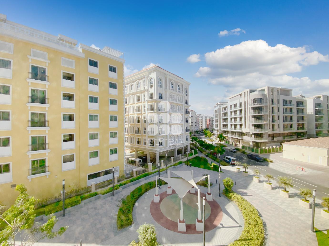 STUNNING| 2 BEDROOM |SEMI FURNISHED|INCLUDED BILLS
