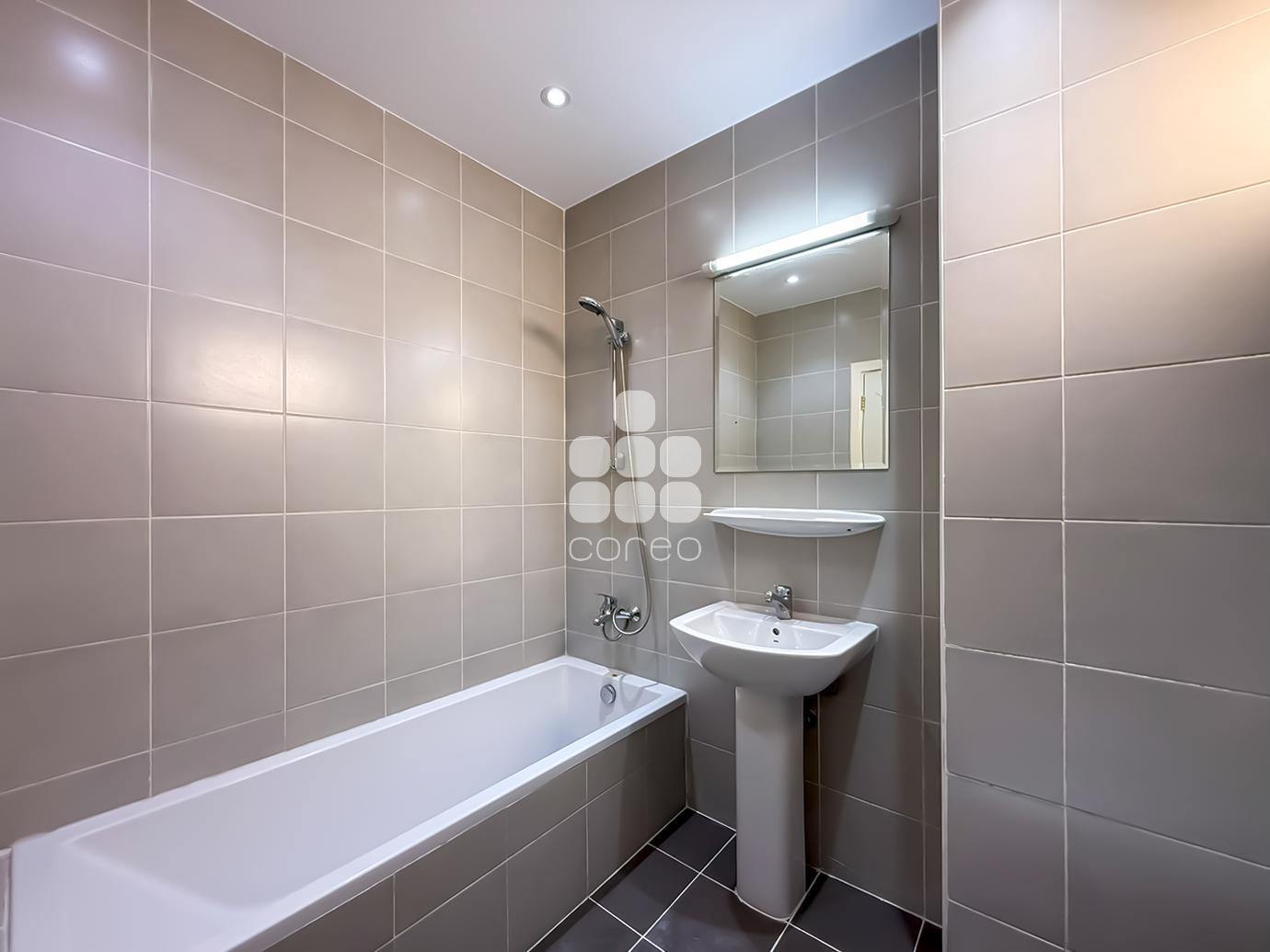 Image of property for rent sale in Qatar apartments villas offices