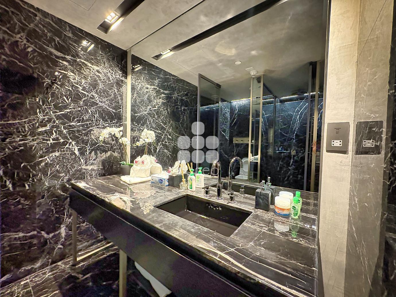 Image of property for rent sale in Qatar apartments villas offices