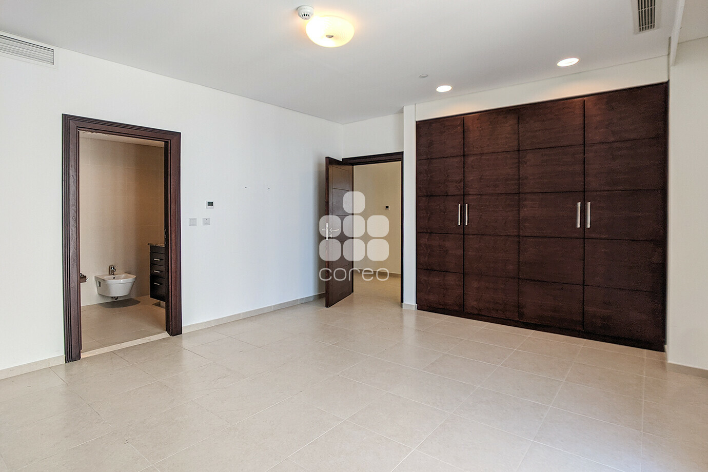 Image of property for rent sale in Qatar apartments villas offices