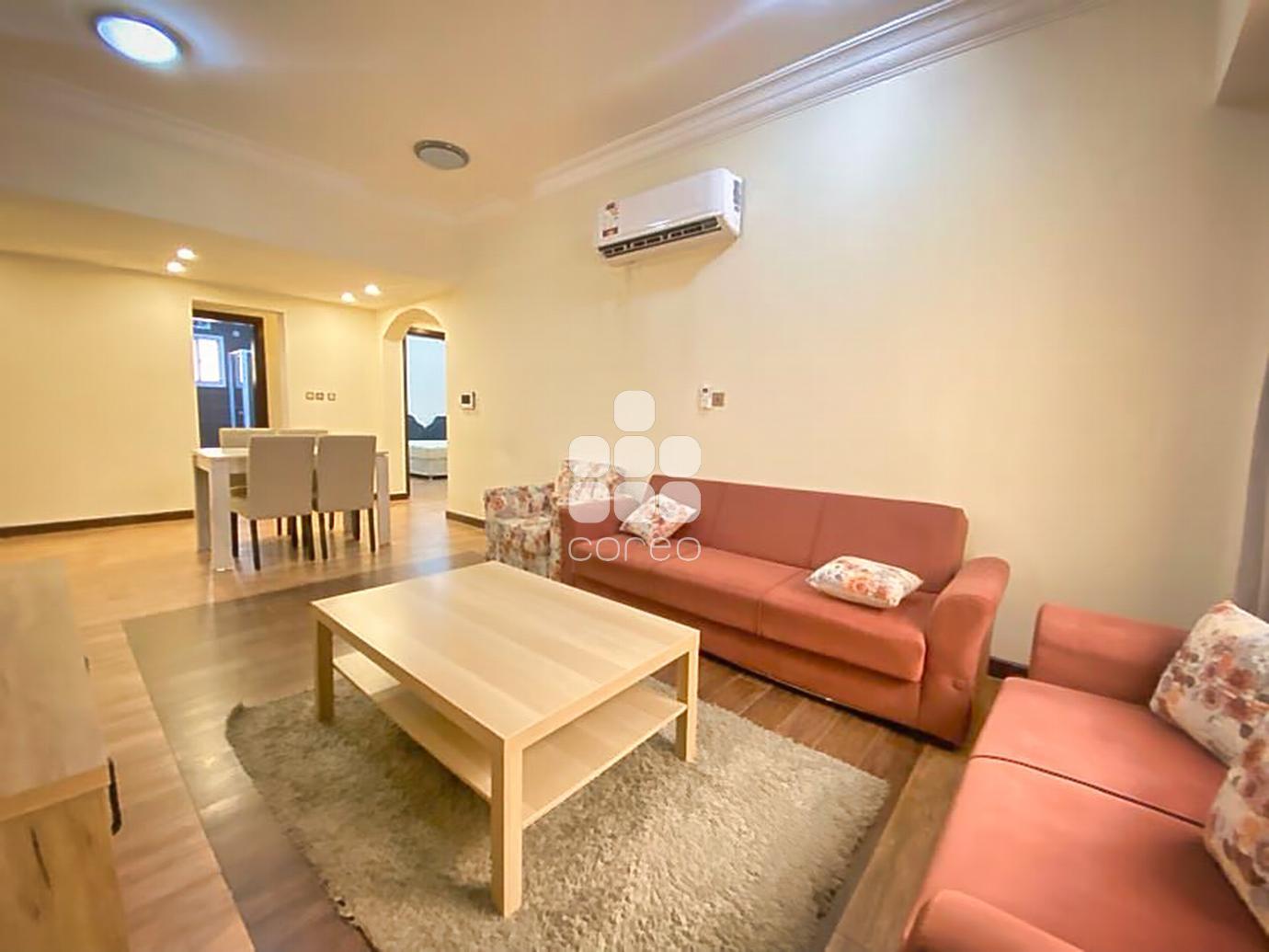 Majestic 2-Bedroom Apartment | All Bills Included