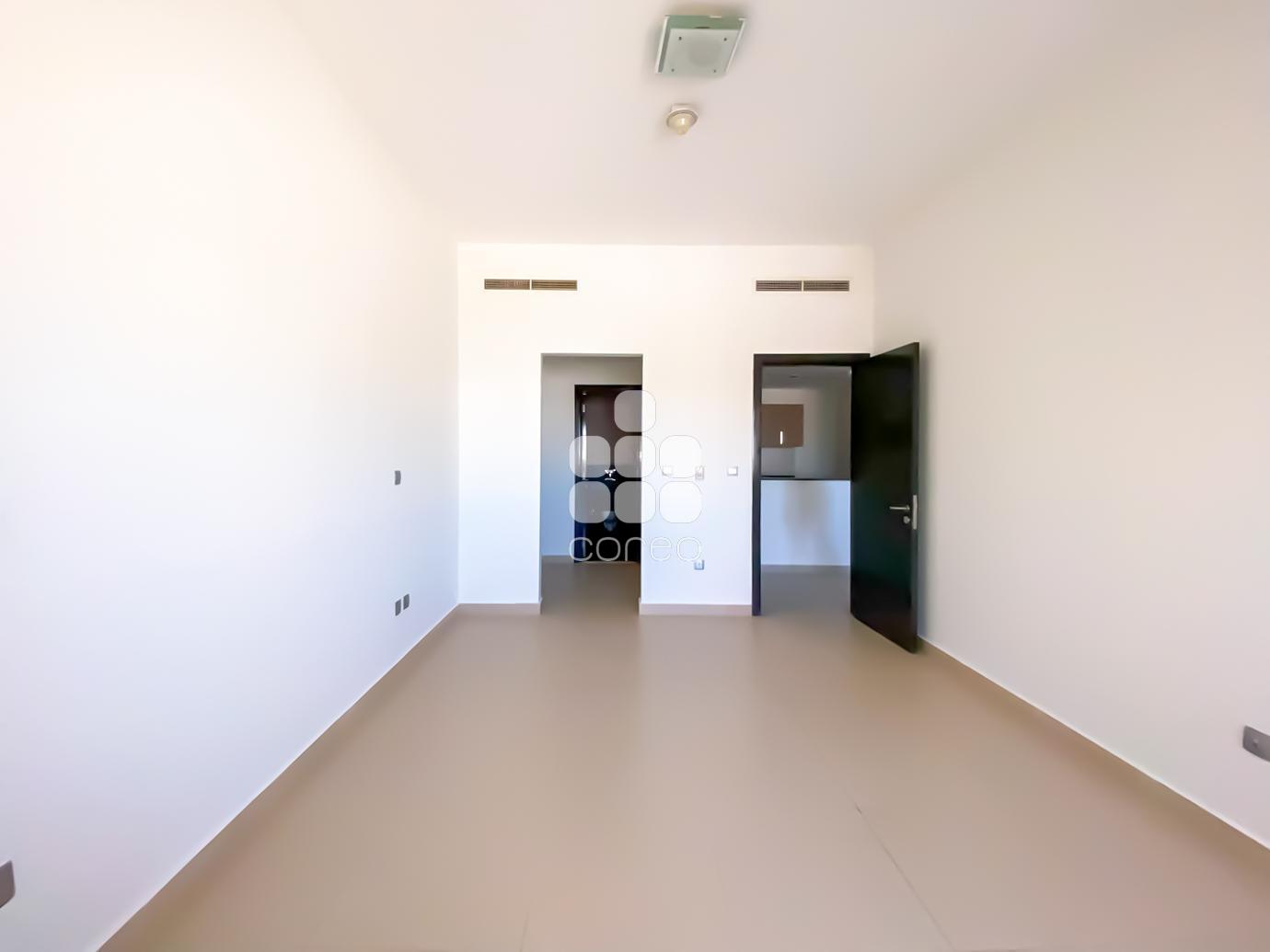 Image of property for rent sale in Qatar apartments villas offices