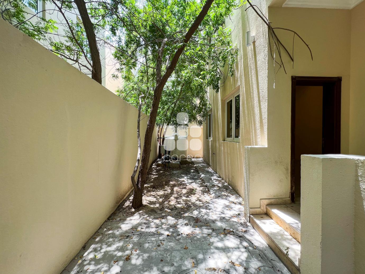 Image of property for rent sale in Qatar apartments villas offices