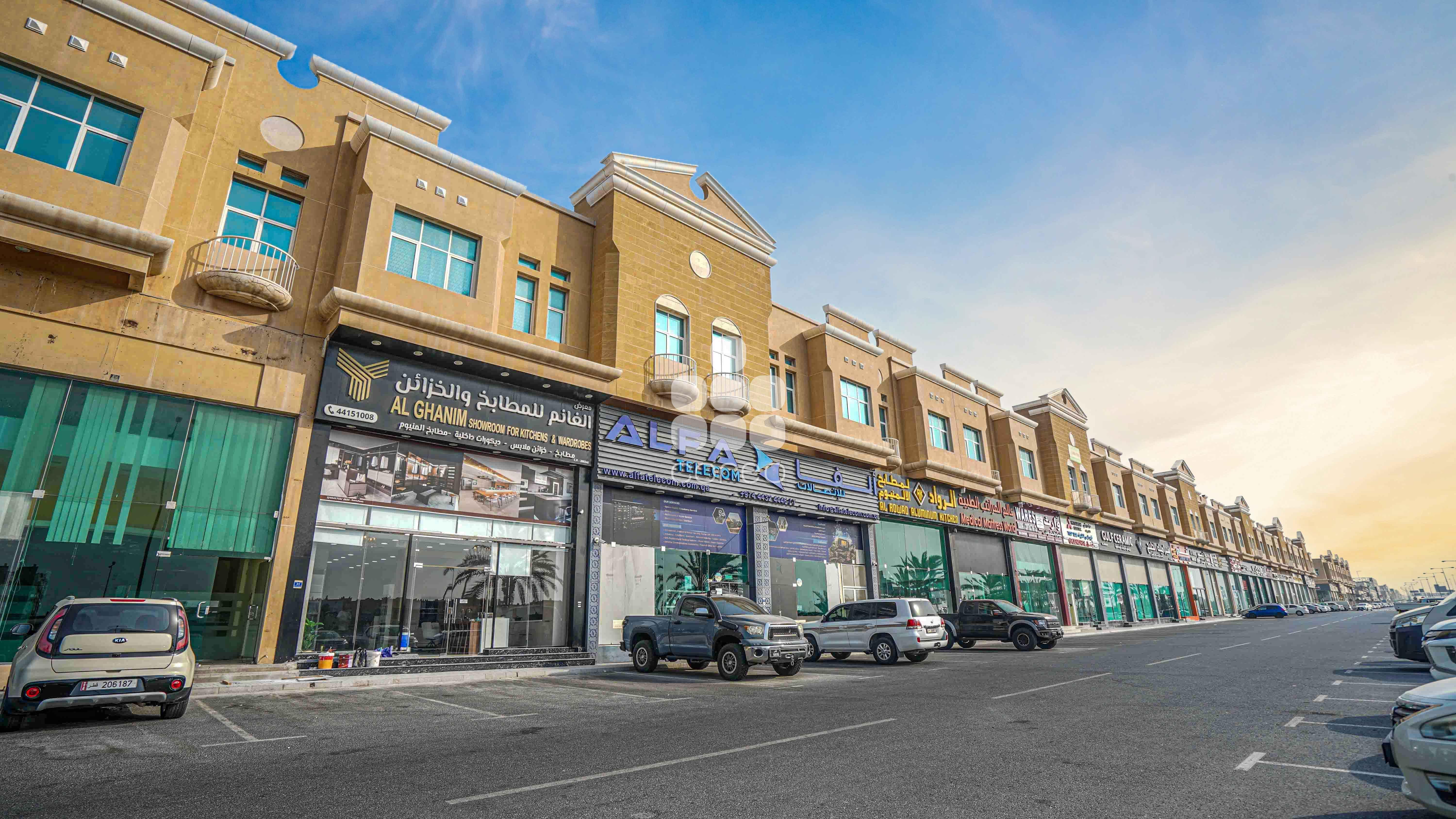 SPACIOUS RETAIL SHOP | CD APPROVED | 228 SQM