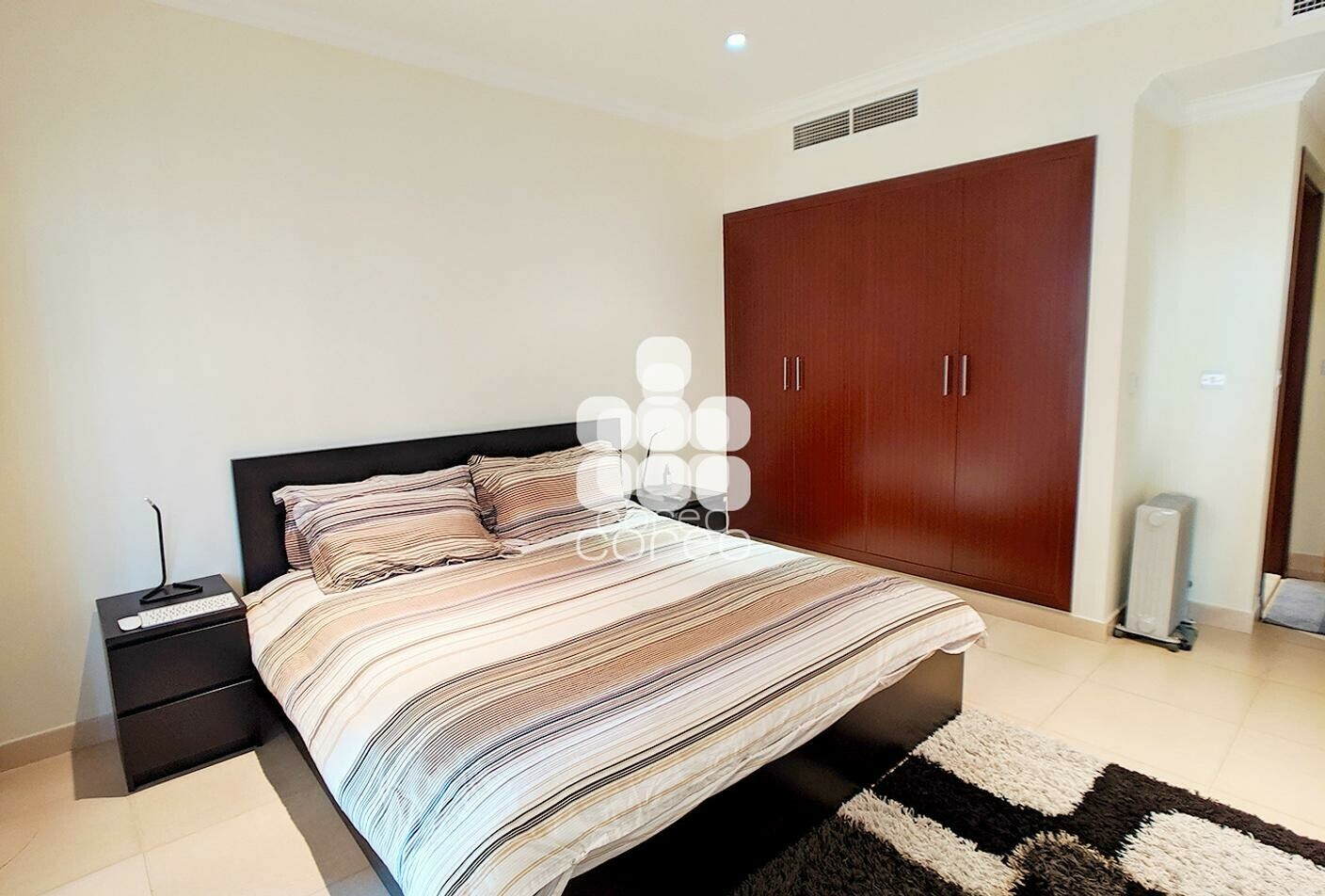 Image of property for rent sale in Qatar apartments villas offices