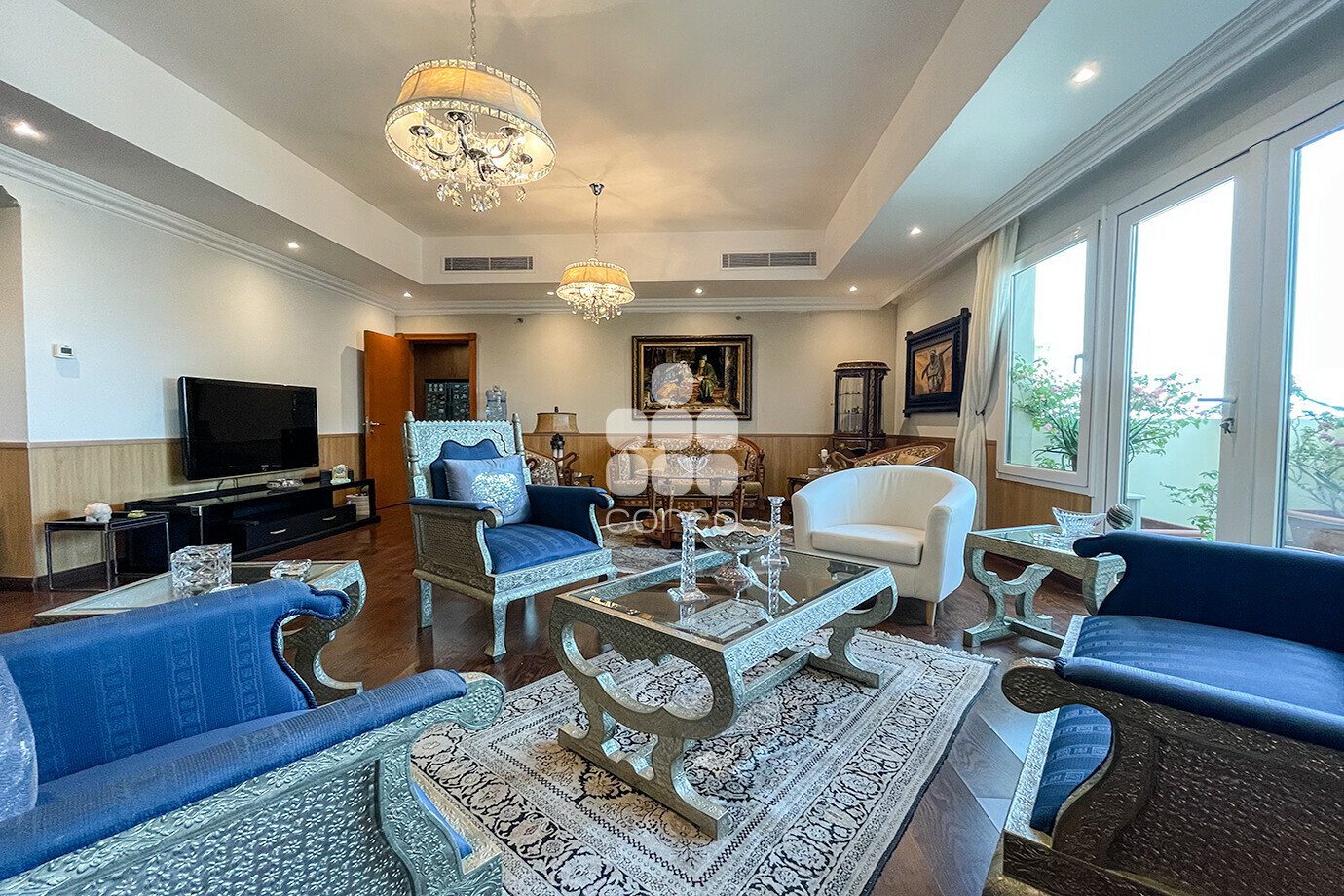 Spacious Classic Furnished 3BR Apartment with Maid