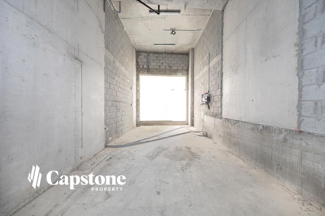 PRIME RETAIL SPACE WITH 2 MONTHS GRACE PERIOD - Retail in Al Waab Street