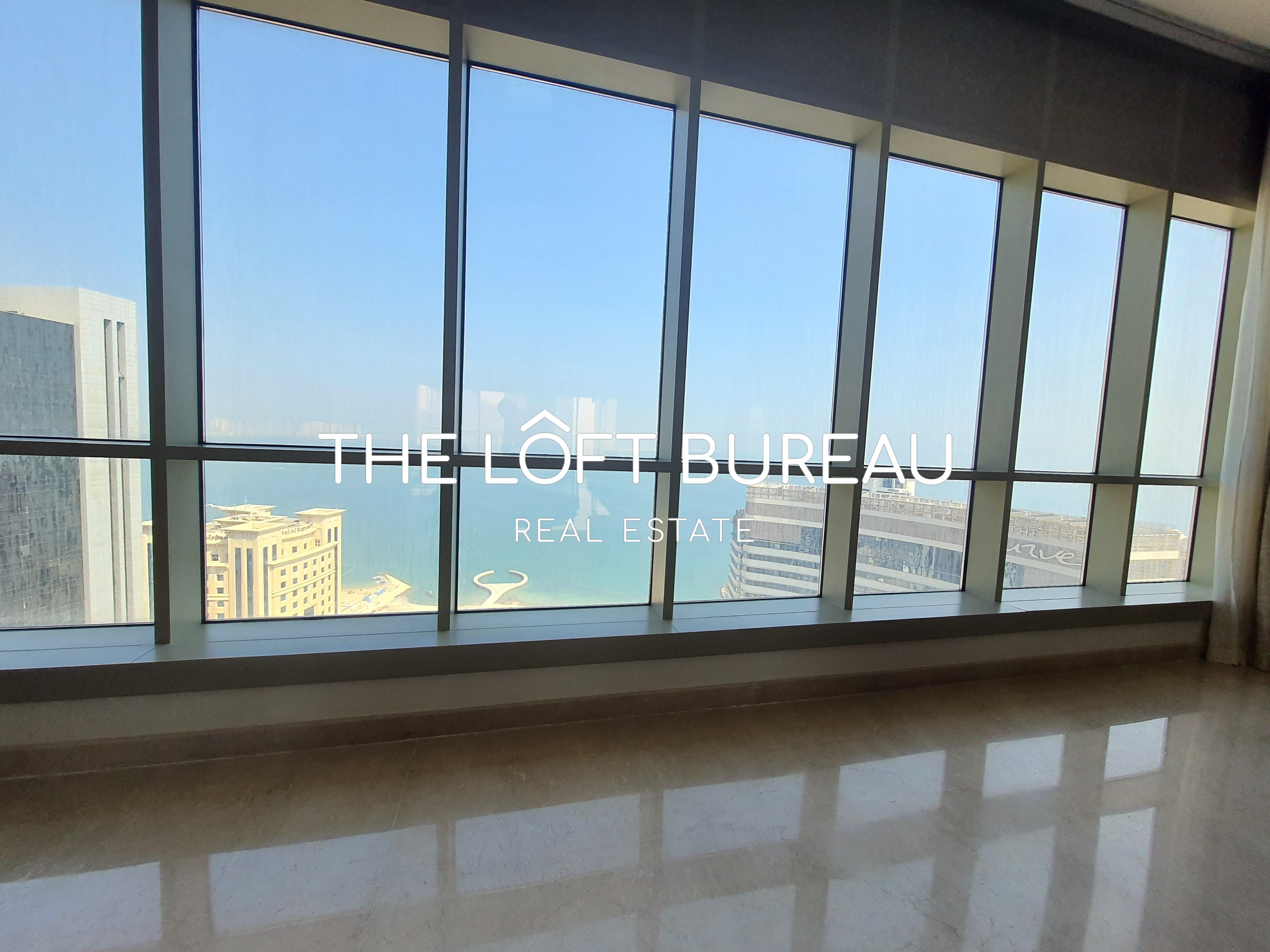 Unmatched 6-LVL PENHOUSE Private Lift 5BD+2+Office - Penthouse in West Bay