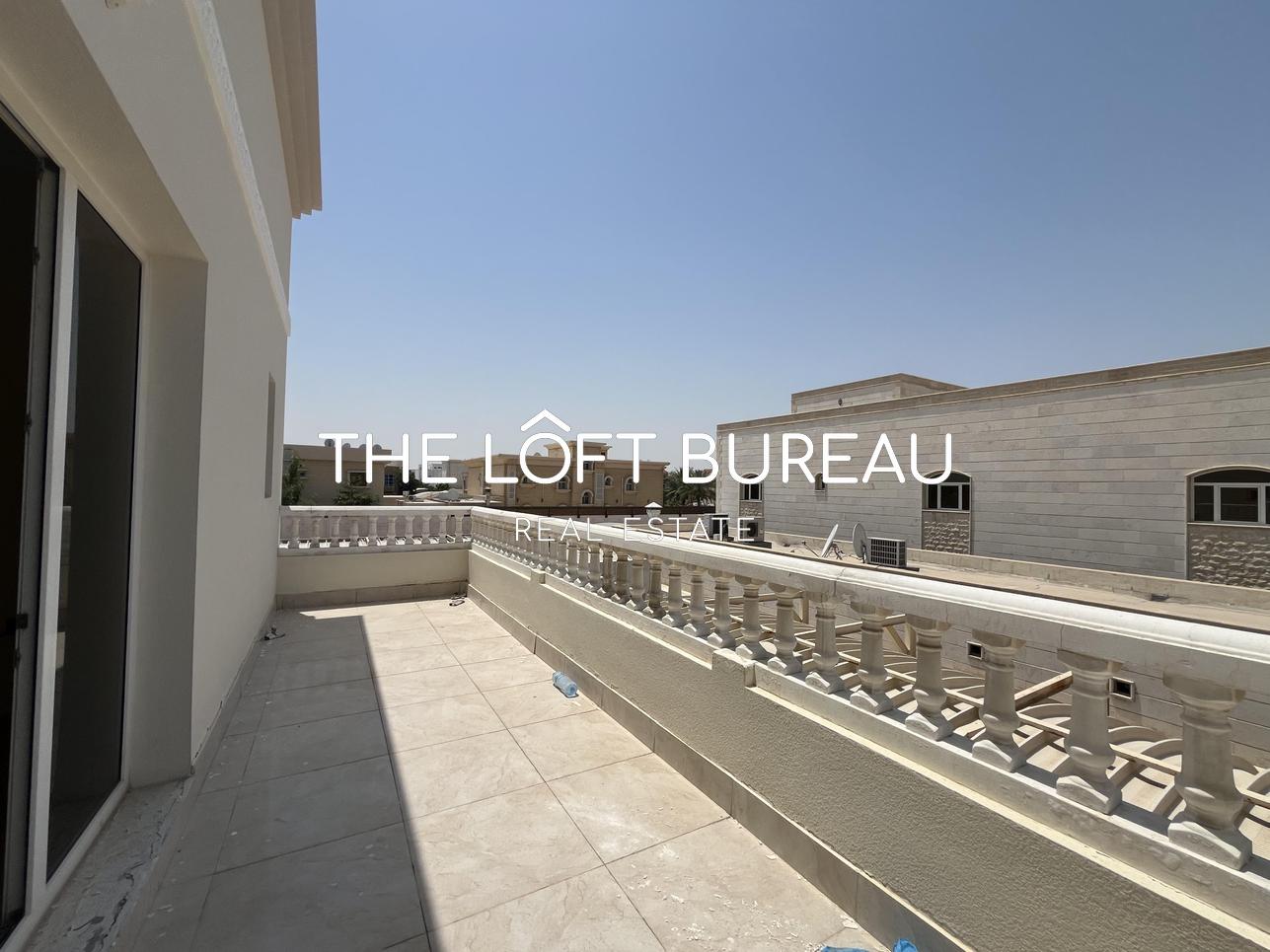 Stand Alone Villa! SF 5BR with Private Pool - Villa in Al Dafna