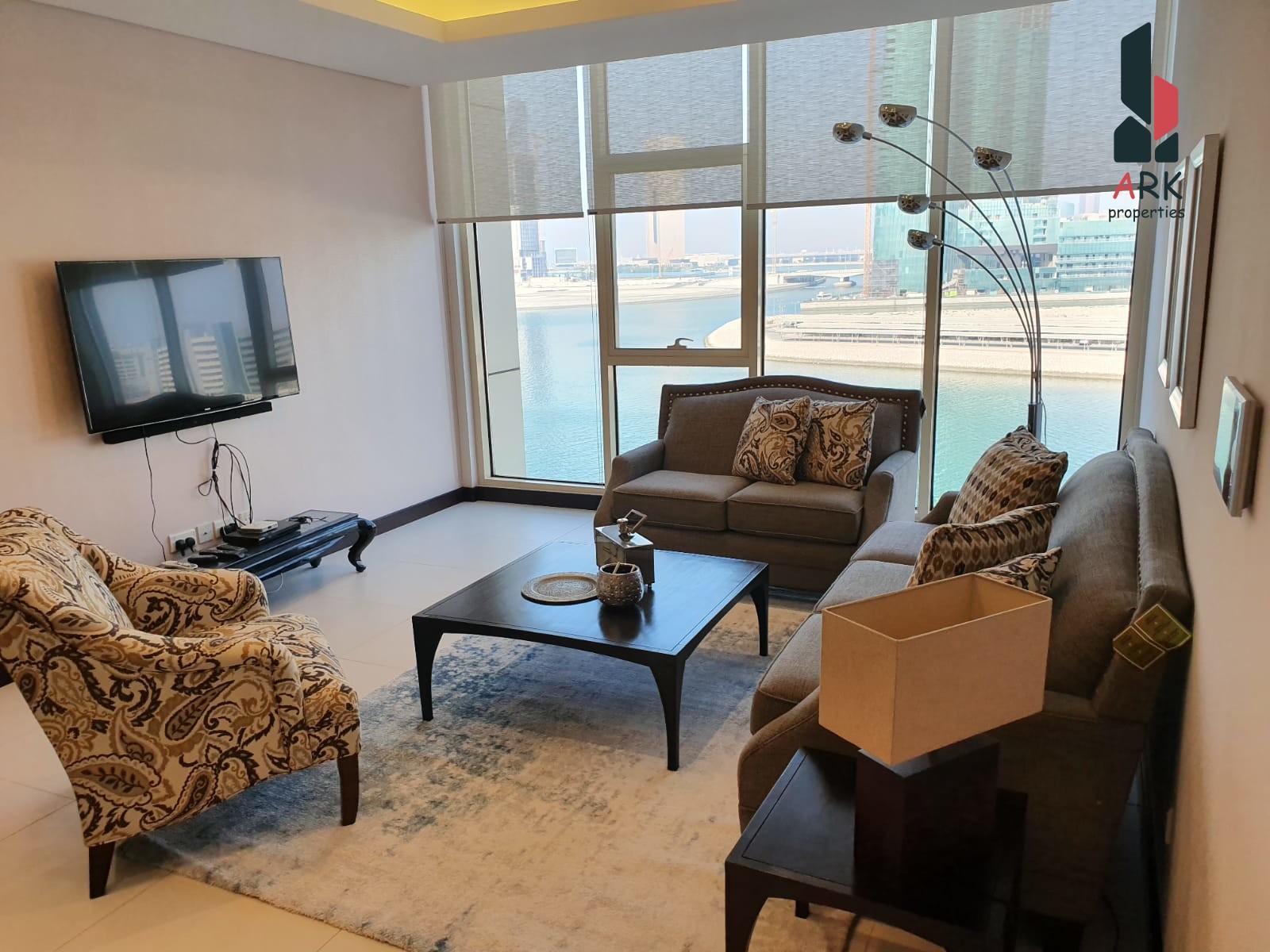 Bright Modern Fully Furnished w/ Sea View for Sale