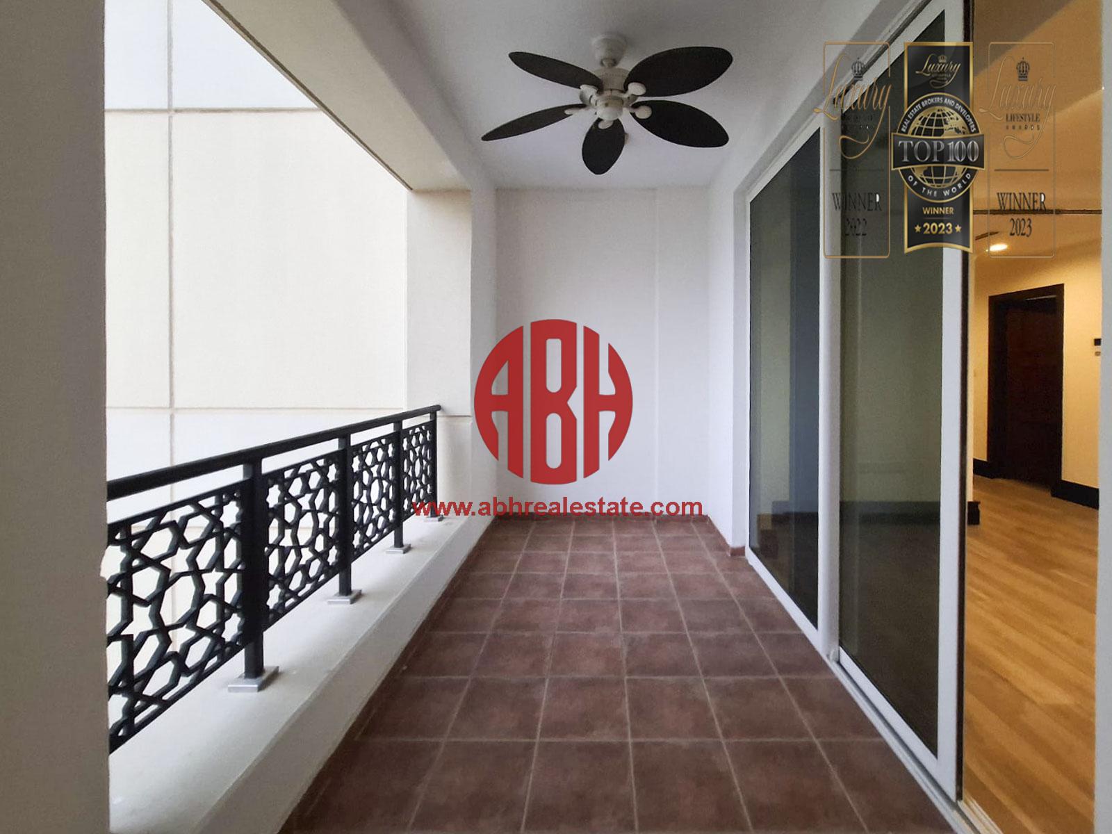 HUGE BEAUTIFUL 1BR-EXTRA STORAGE-BILLS INCLUDED