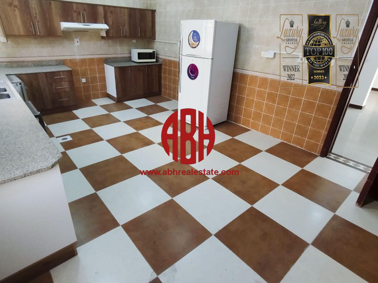 AMAZING DEAL | 4 BDR VILLA + MAID | 1 MONTH FREE - Compound Villa in Al Shafi Compound