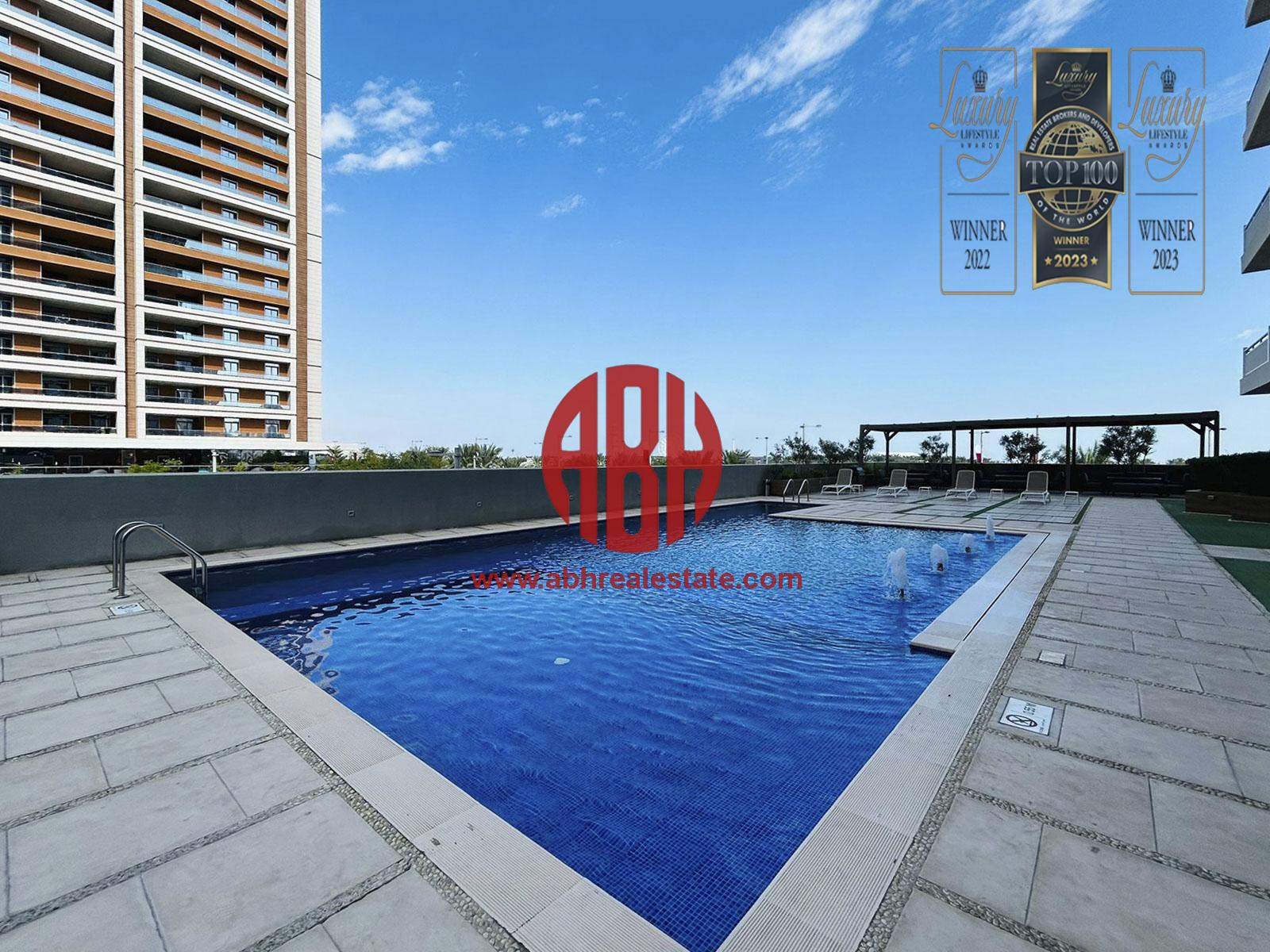 FREE BILLS | LUXURY 2 BEDROOM | STUNNING AMENITIES - Apartment in Marina Tower 02
