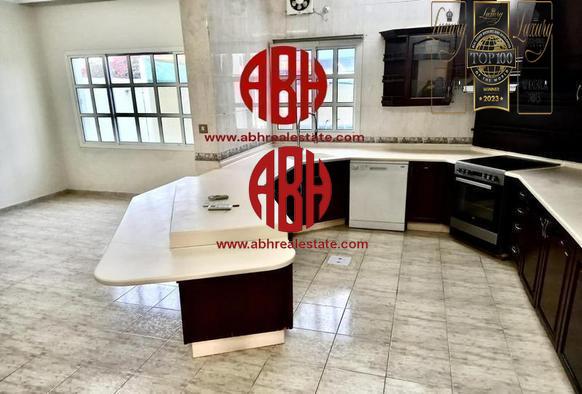 HOT OFFER | 4 BDR+MAID VILLA | PRIVATE POOL - Villa in Dar Al Salam Villas