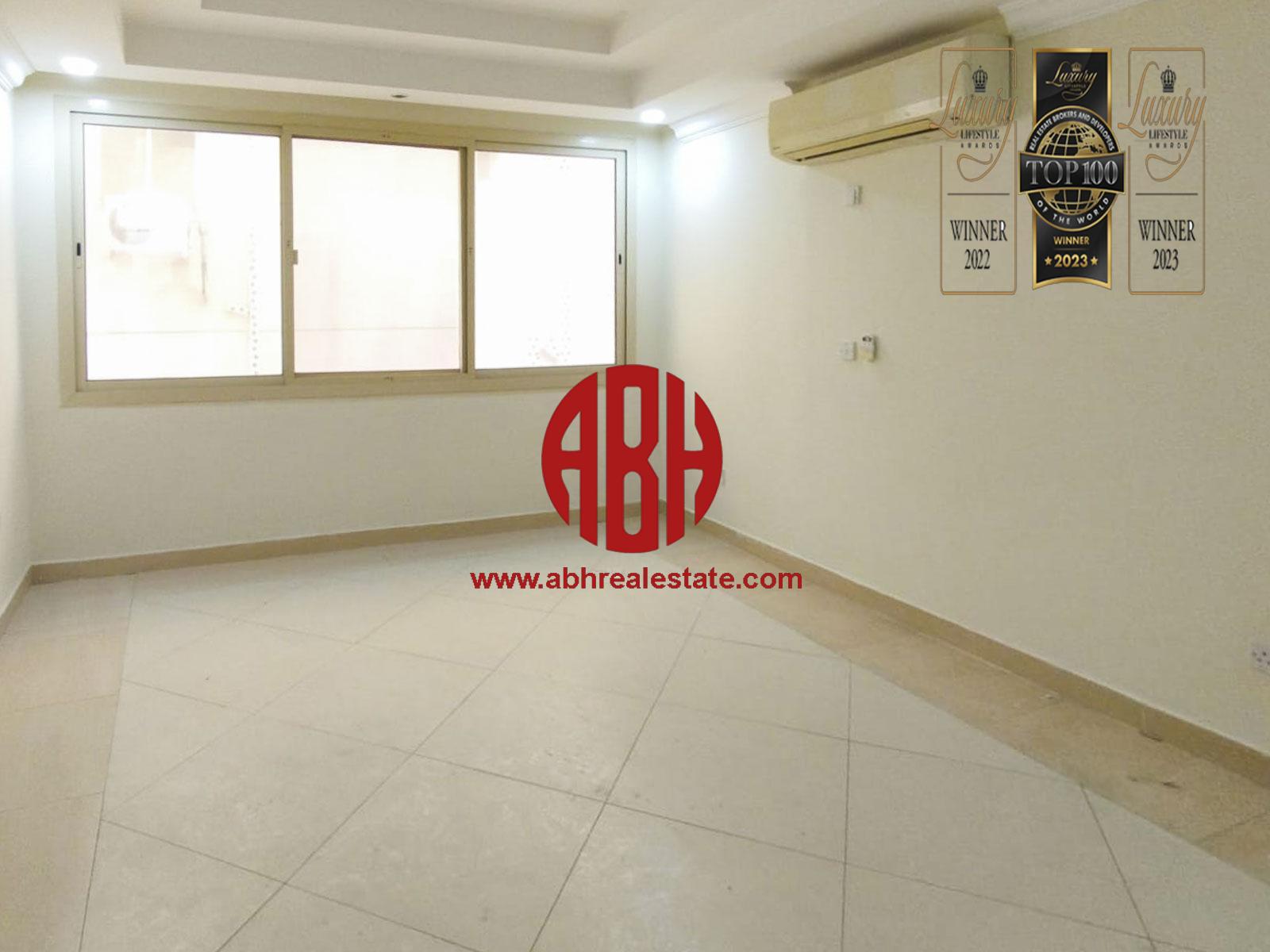 ELEGANT 3BDR | SUPERIOR AMENITIES | IDEAL LOCATION