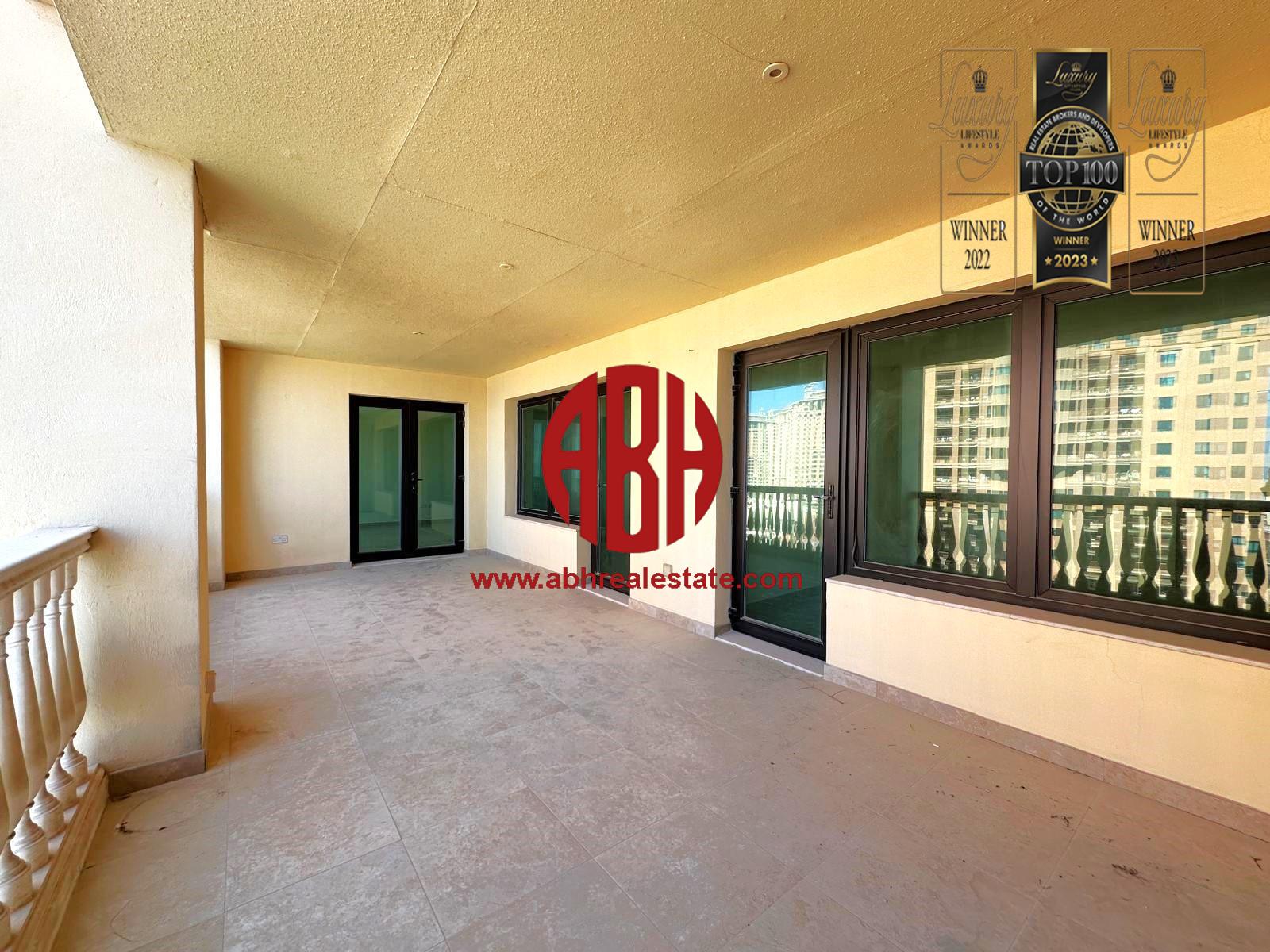 UF 3BHK with Maid Room ! Short and Long Term