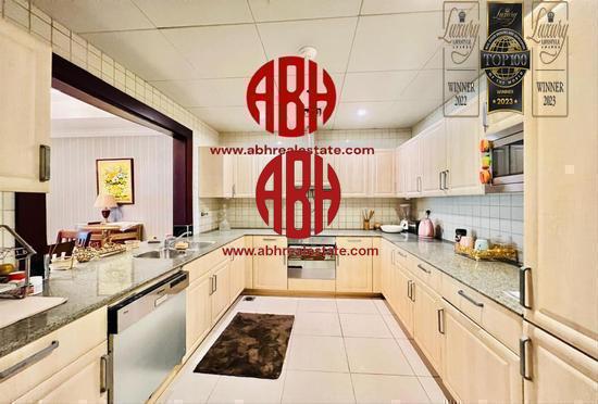 FULLY FURNISHED | HUGE LAYOUT | 1 BEDROOM - Apartment in Piazza Arabia